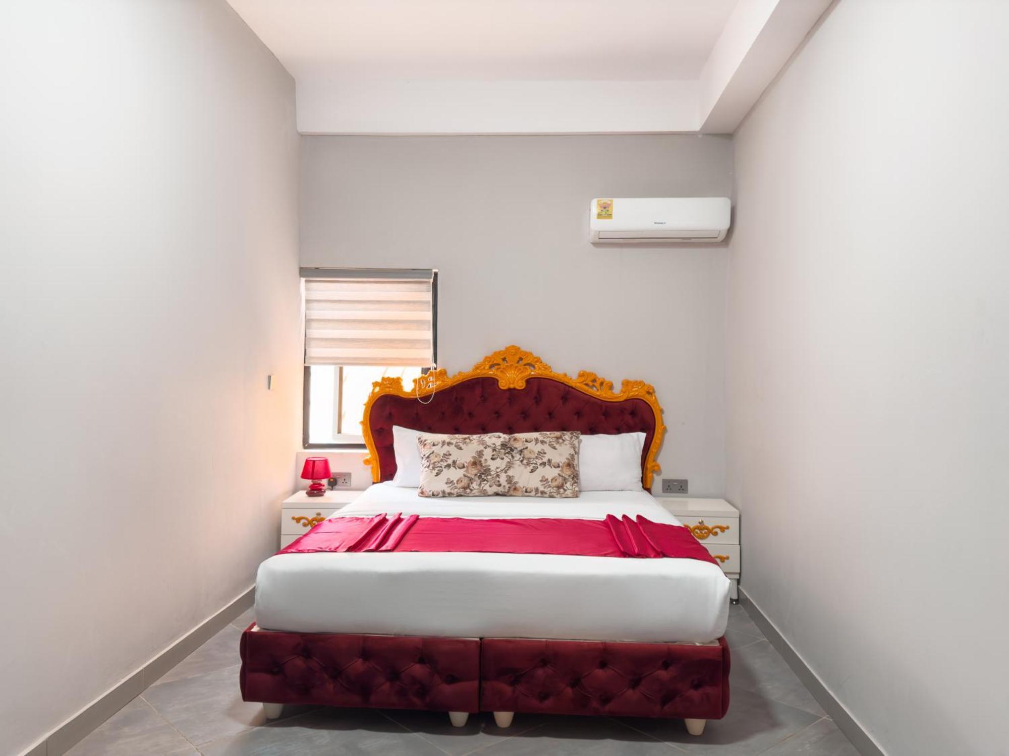 Euro Homes Hotel อักกรา ภายนอก รูปภาพ
